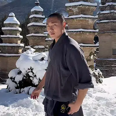 Shi Yan Yan